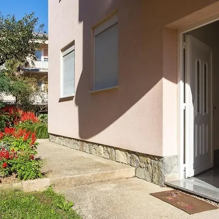 Fuer 2 Personen 1 Kind Ca 32 Qm In Baska, Kvarner Bucht Krk - B59550 Baška